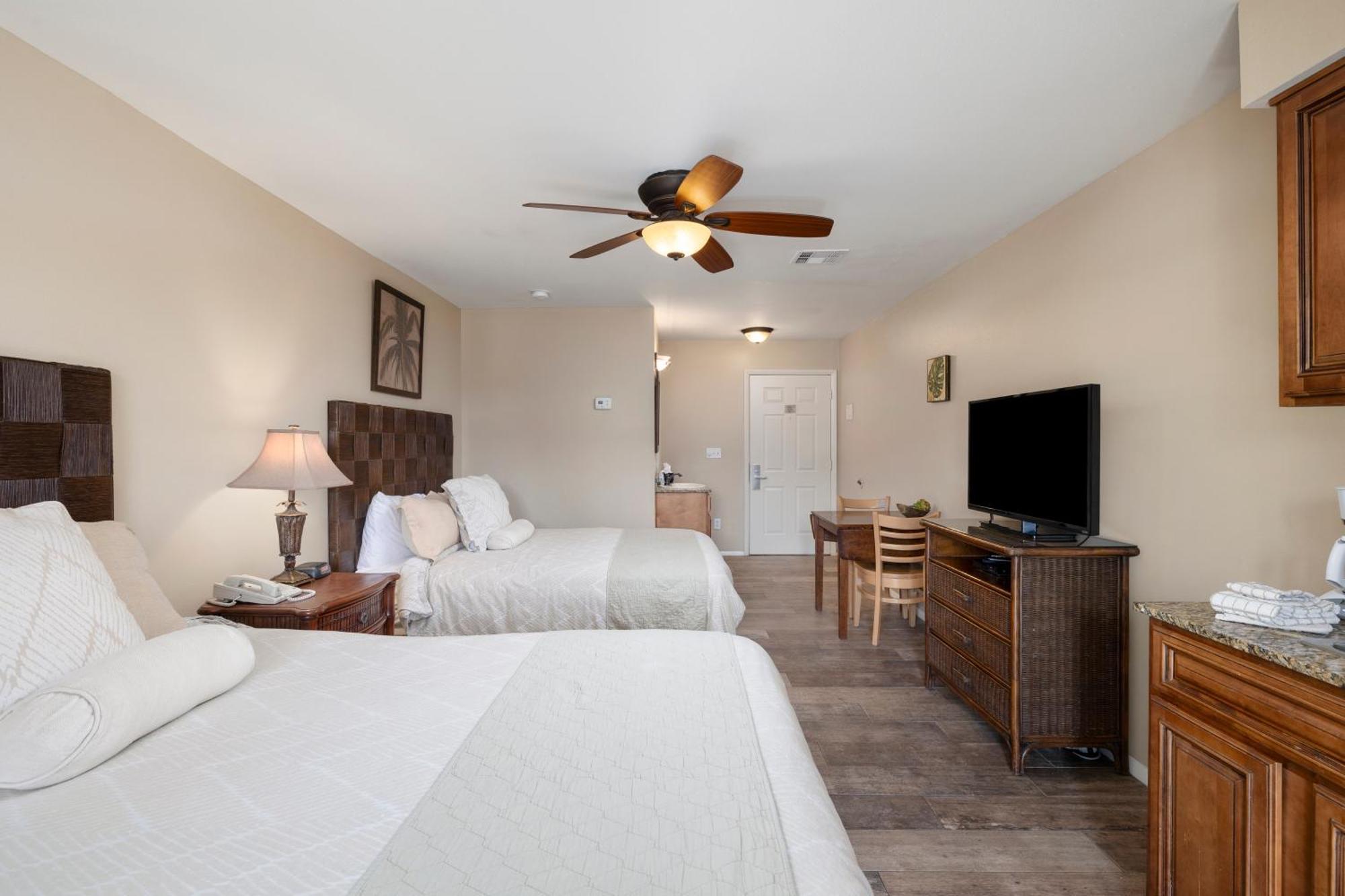 Still Waters Resort Indian Point Экстерьер фото